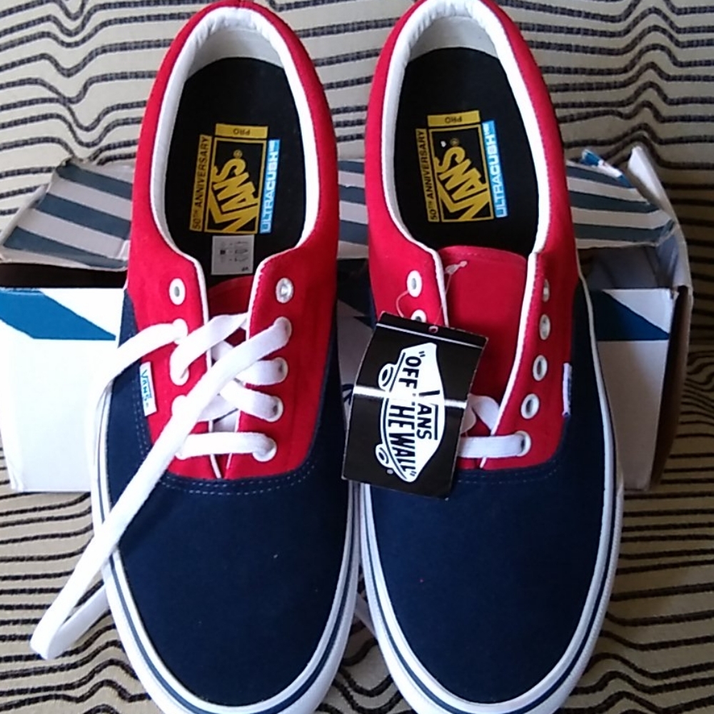 Vans era shoes 76' Navy / Red - Picture 1 of 9